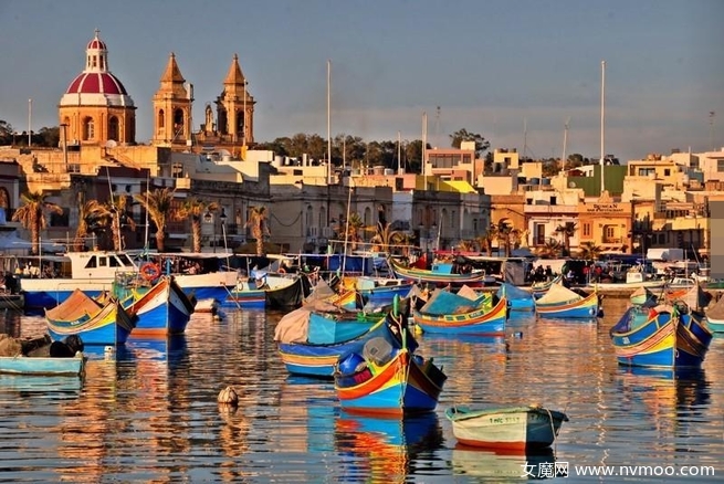 马耳他(Malta)共和国的马尔萨什洛克港(Marsaxlokk)